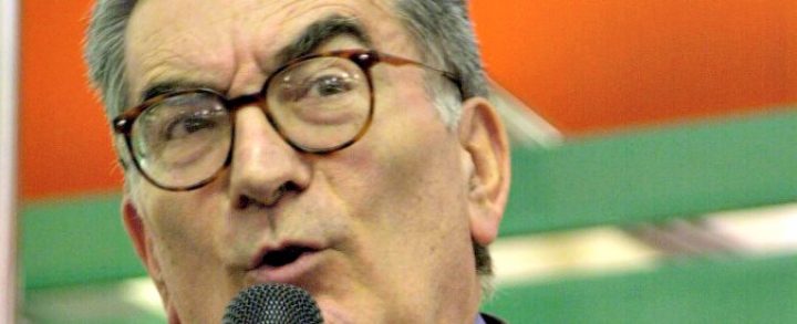 Macché efficienza e risparmi, 10 no a riforme da mercato delle pulci | Gianfranco Pasquino