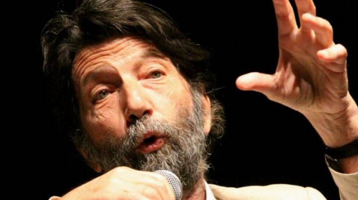 Cacciari: “Puttanata di riforma, ma al referendum voterò Sì”